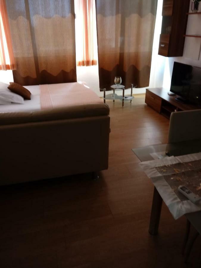 Apartments Centar - Mirjana Makarska Kültér fotó