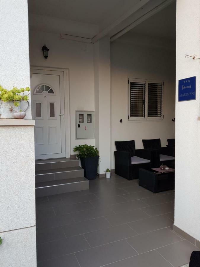 Apartments Centar - Mirjana Makarska Kültér fotó